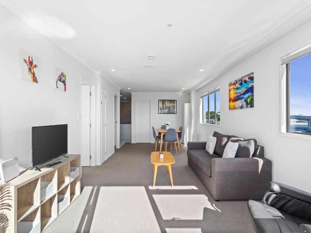 Eden Terrace Two Bedroom Free Parking โอ๊คแลนด์ ภายนอก รูปภาพ